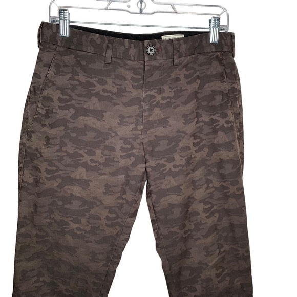 Club Monaco Women’s Camouflage Jogger Style Pants Size 28/32 Casual - Picture 2 of 5